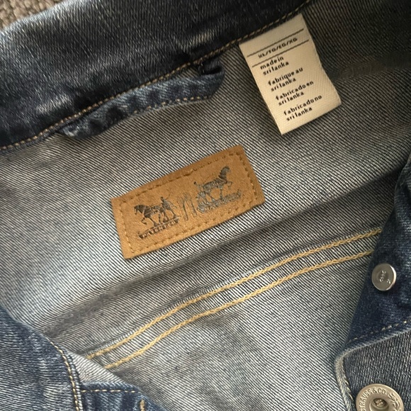 Levi's Indigo Denim Jacket - Picture 2 of 5